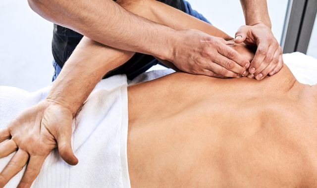 ماساژ‌های شدید ورزشی (Sports massage)