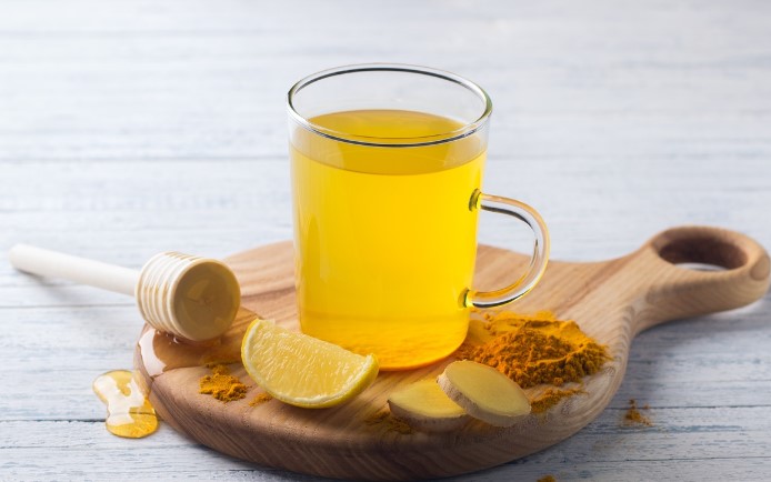 چای زردچوبه (Turmeric Tea)