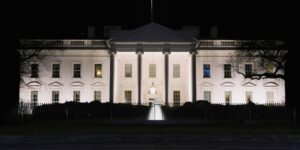 تاریخچه حملات به کاخ سفید