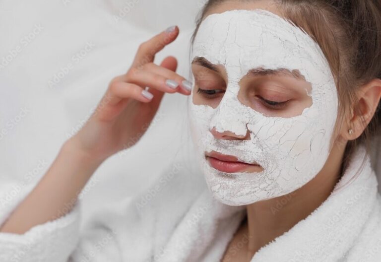 آرایش و بهبود ظاهر پوست با استفاده از ماسک‌های خانگی