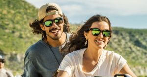 تفاوت عینک آفتابی زنانه و مردانه چیست؟