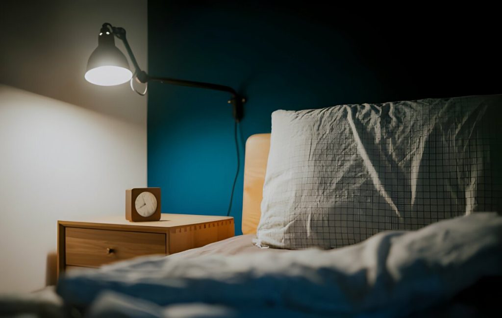 آیا نور آبی گوشی باعث بی‌خوابی می‌شود؟ 