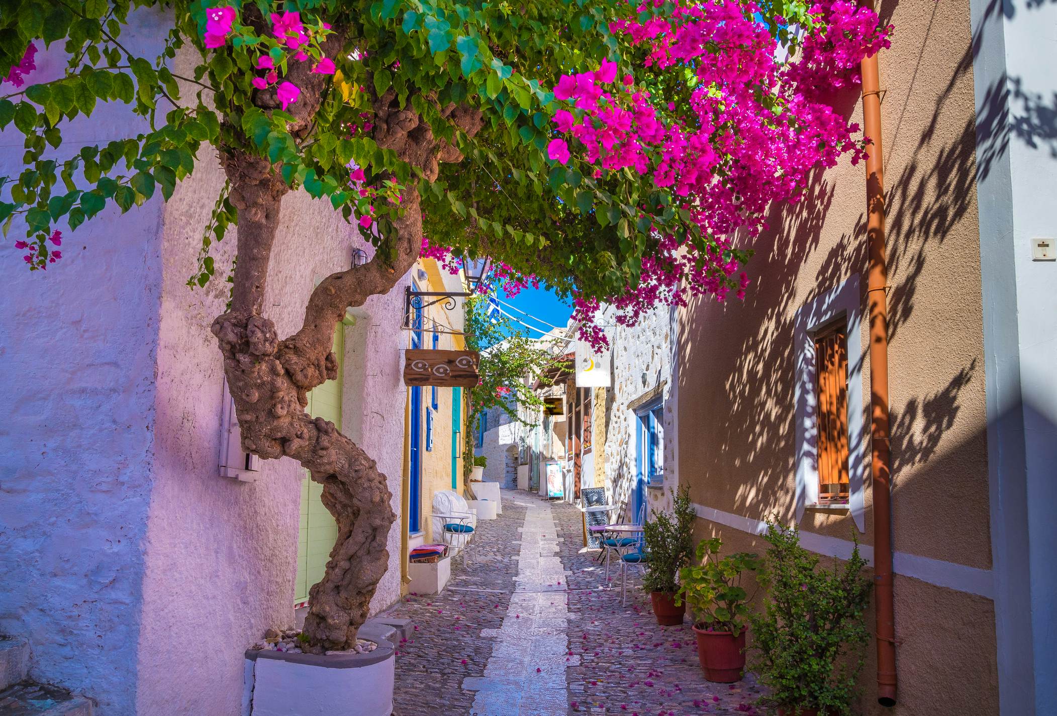 ۱۲ جزیره یونان که باید در لیست سفر هر گردشگری باشند