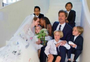 عشق عجیب و غریب: نگاهی به عروسی های غیرمعمول سلبریتی ها