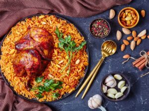 رستوران‌های بوشهر: تجربه‌ای بی‌نظیر از رنگ و طعم غذاهای جنوب