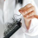 برای جلوگیری از ریزش مو از چه محصولاتی استفاده کنیم؟ 