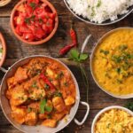 سفر به هندوستان از طریق طعم: کشف غذاهای معروف هندی