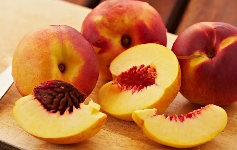 هلو؛ شاه میوه‌های تابستانی با ۱۰ خاصیت معجزه‌آسا برای سلامت شما!