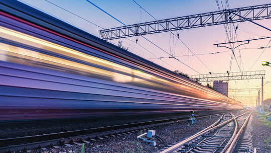 توافق ایران و ازبکستان برای دو برابر شدن حجم حمل‌ونقل ریلی تا سال ۲۰۲۶