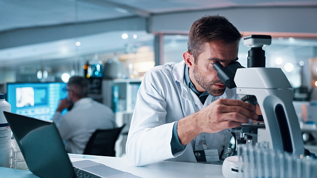 محققان ایرانی پارچه نانویی سبک و هوشمند با قابلیت‌های متعدد ساختند