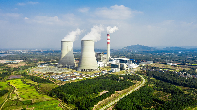 تسریع در برنامه هسته‌ای ایران با همکاری روسیه، ساخت هشت نیروگاه جدید در دستور کار