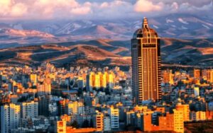 تبریز، شهر بدون گردشگر؟ هشدار کارشناسان درباره افت شدید بازدیدکنندگان