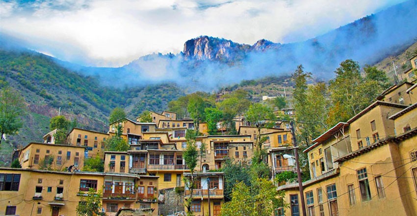 ۱۰ روستای پلکانی ایران؛ شاهکارهای معماری سنتی در دل طبیعت