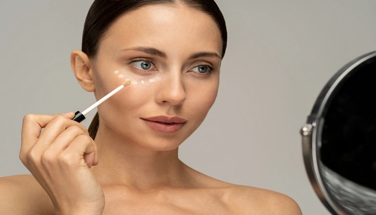 برای جلوگیری از عرق کردن زیر کرم پودر چه محصولی بزنیم؟